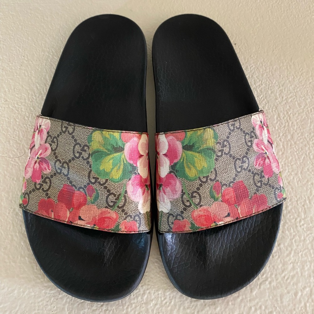 Gucci bloom size 38